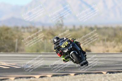 media/Dec-06-2025-CVMA (Sat) [[4a896cc04c]]/Race 9-500-400-350 Supersport/